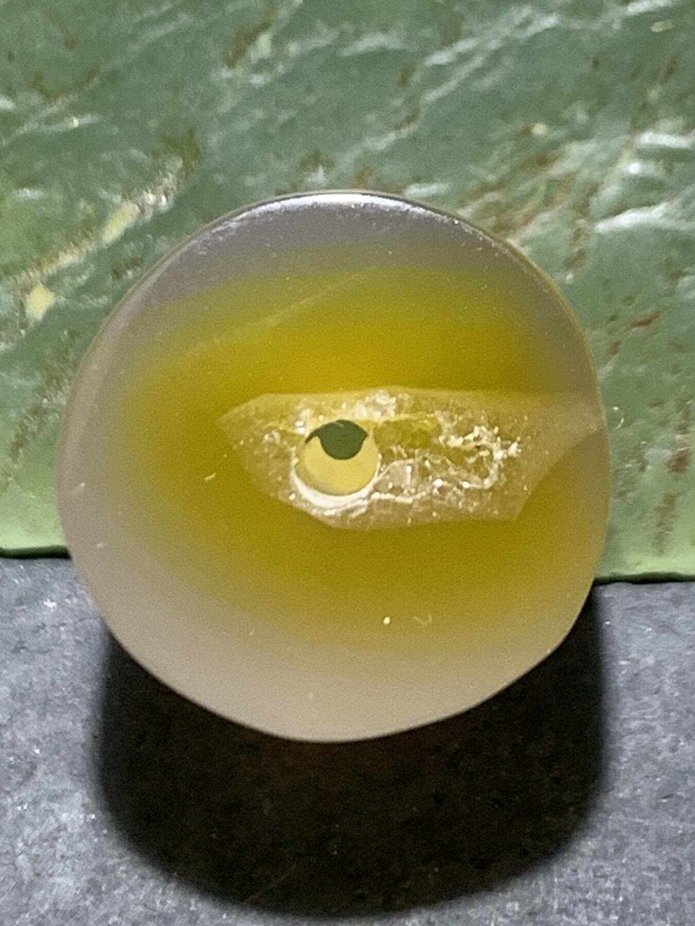 蒙料冻料飘鸡油黄战国红玛瑙通货晶洞墩子一个