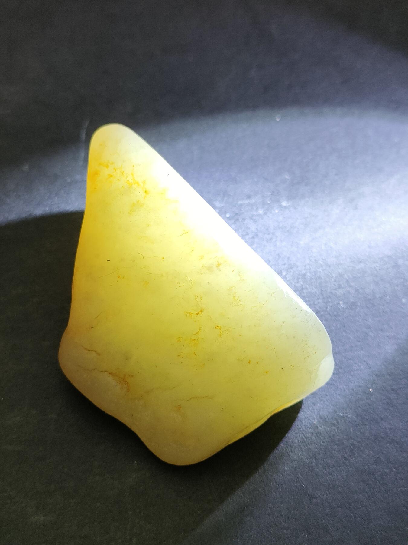 猩哥外币小铺➨【第203场】 和田玉原石15克