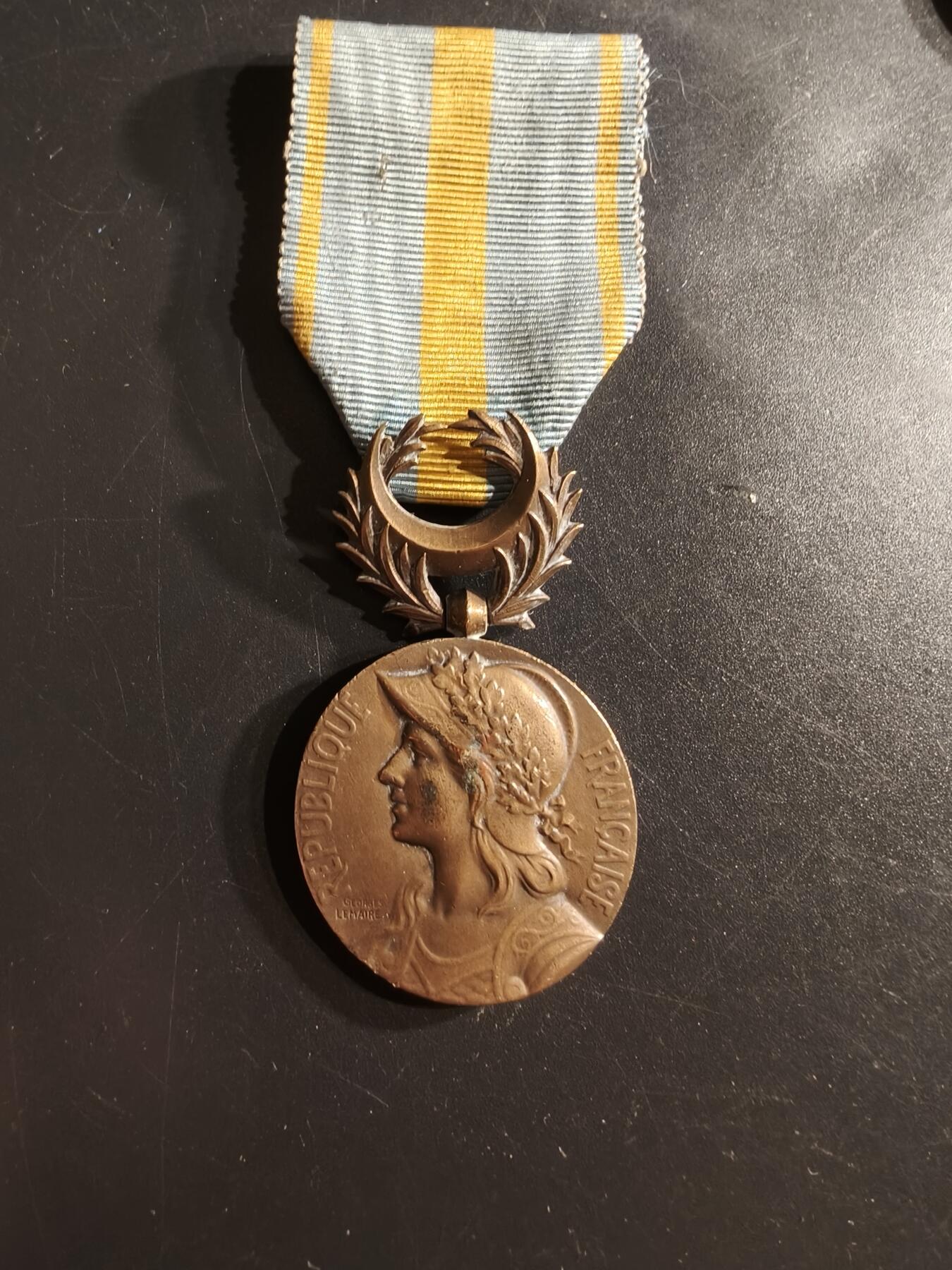 老王徽章第165期  法国一战东方战役奖章