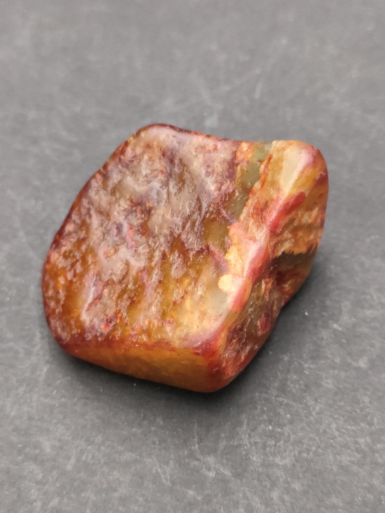 猩哥外币小铺➨【第203场】 和田玉原石15克