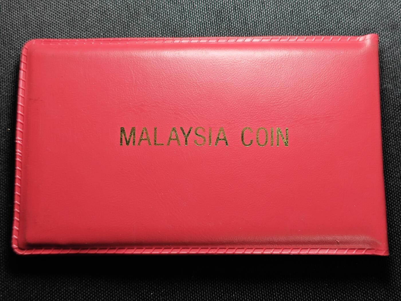 KK钱币收藏小铺 （套币 好品/批量散币 银币）专场  2月预留时间 周末发货  新加坡马来西亚大小面值套币 皮包样式少见 含纪念币