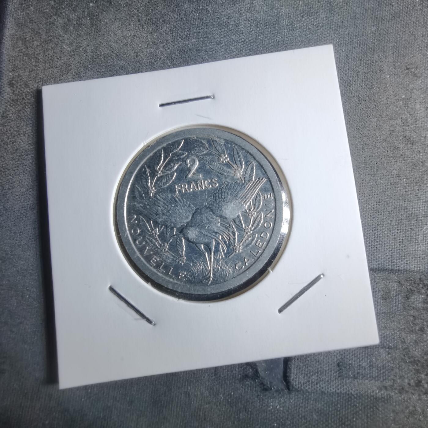 沼泽如烟--第912场 法属新喀里多尼亚1990年2法郎