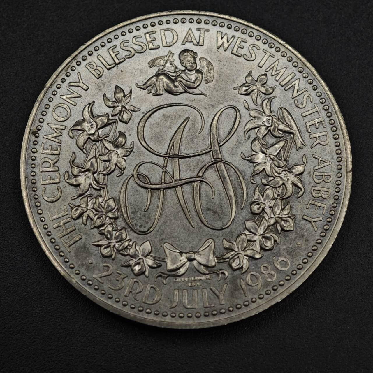 【淘币小摊】限时拍第八百零七拍  克朗币邮币封场  满百包邮可预留两周  周一统一发货    安德鲁王子1986年大婚纪念章