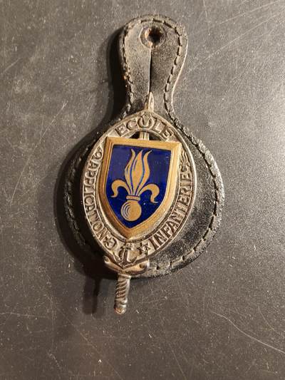 老王徽章第165期 - 法国步兵专业学校证章 