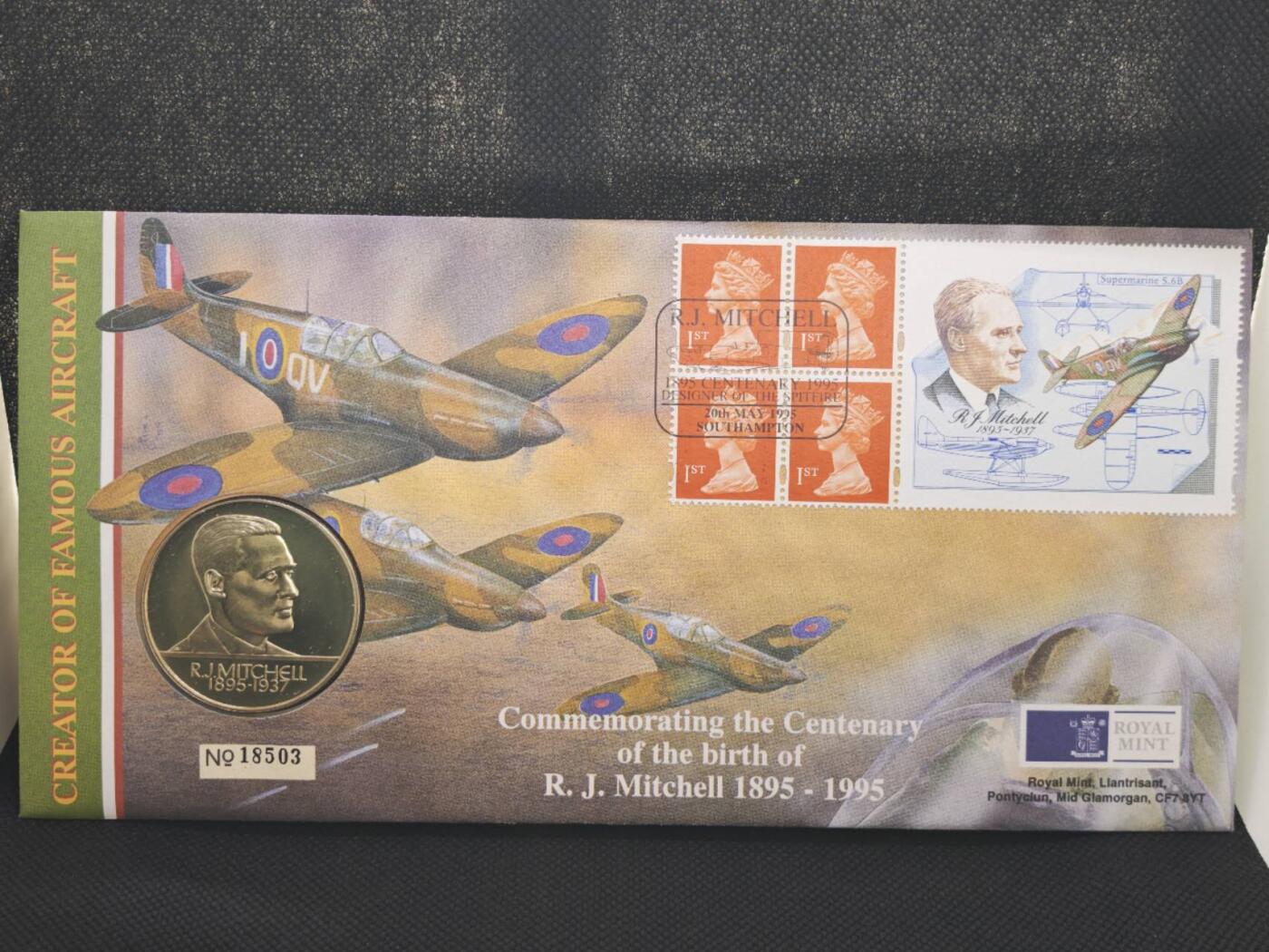 【淘币小摊】限时拍第八百零七拍  克朗币邮币封场  满百包邮可预留两周  周一统一发货   二战飞机纪念章邮币封