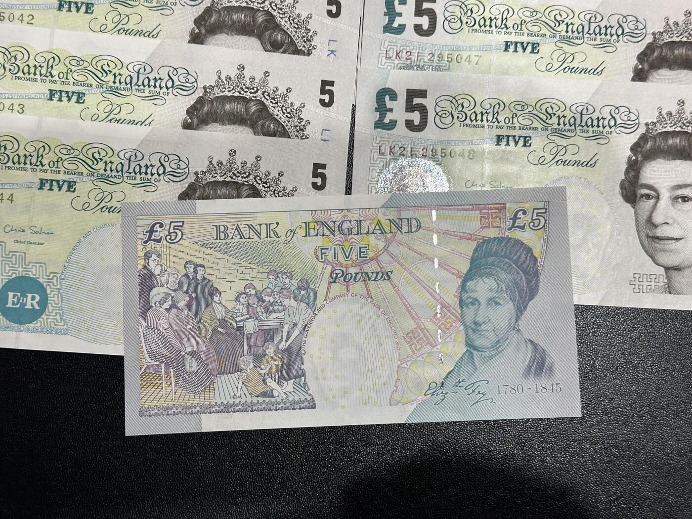 《外钞收藏家》第五百八十七期（精选场）（本平台长期征集拍品、欢迎藏友们联系合作）