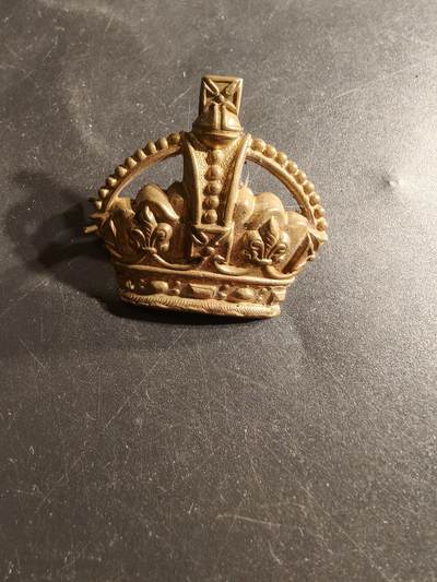 老王徽章第165期 - 英国都铎国王冠军衔配饰     一战时期    大尺寸1.75英寸     带插销