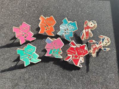 2012年 伦敦奥运会 纪念徽章 全套8枚 官方正品 全新品相 - 2012年 伦敦奥运会 纪念徽章 全套8枚 官方正品 全新品相
