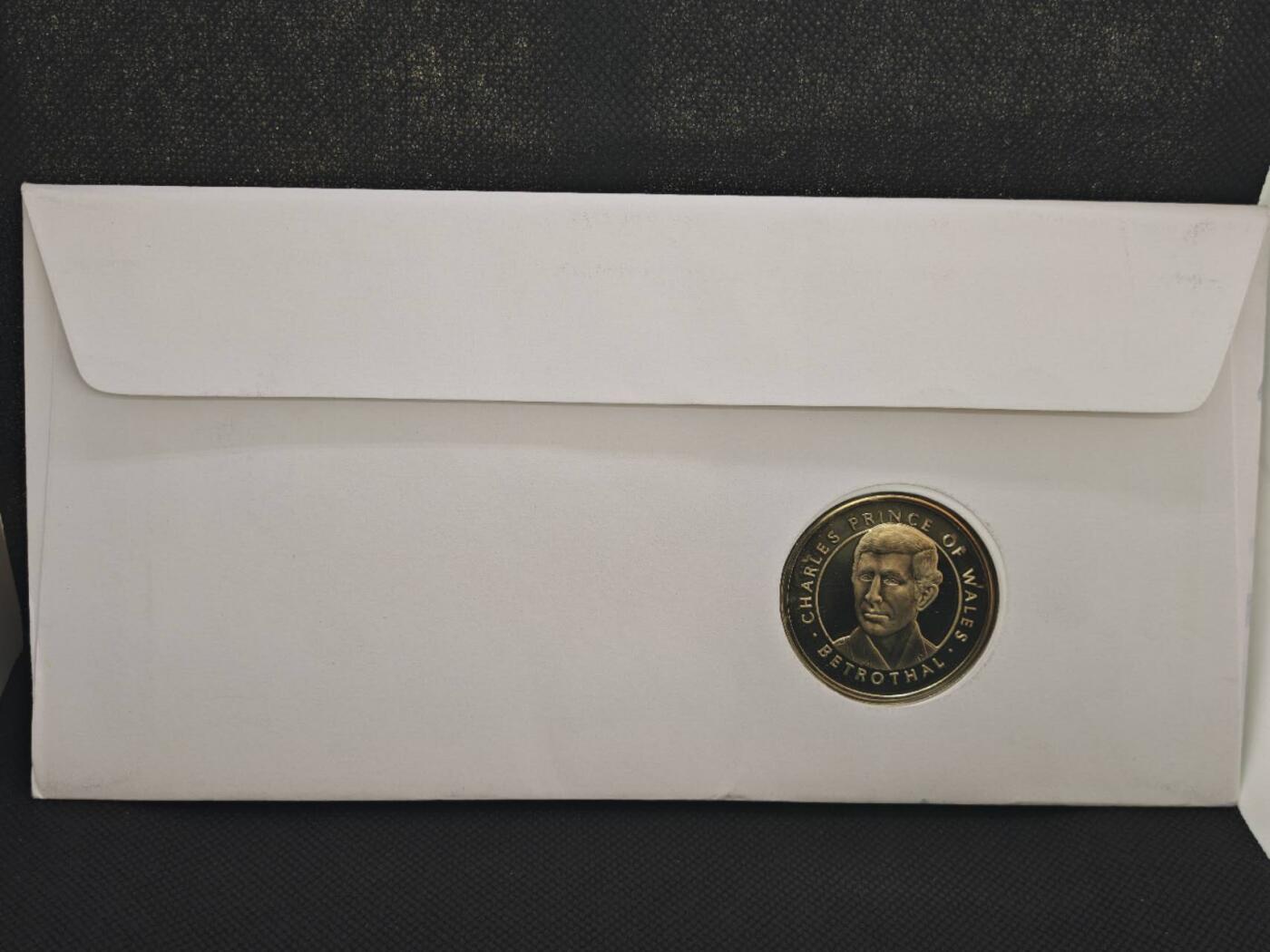 【淘币小摊】限时拍第八百零七拍  克朗币邮币封场  满百包邮可预留两周  周一统一发货   戴安娜王妃1981年大婚纪念章邮币封