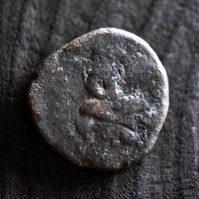 【良泉】第42期【自动场】12月4日晚19.30点开拍！99枚域外古代钱币专场  - 14.65克，公元158-195年【古印度】贵霜王朝，胡维色迦【少见坐像版】四德拉克马大铜币