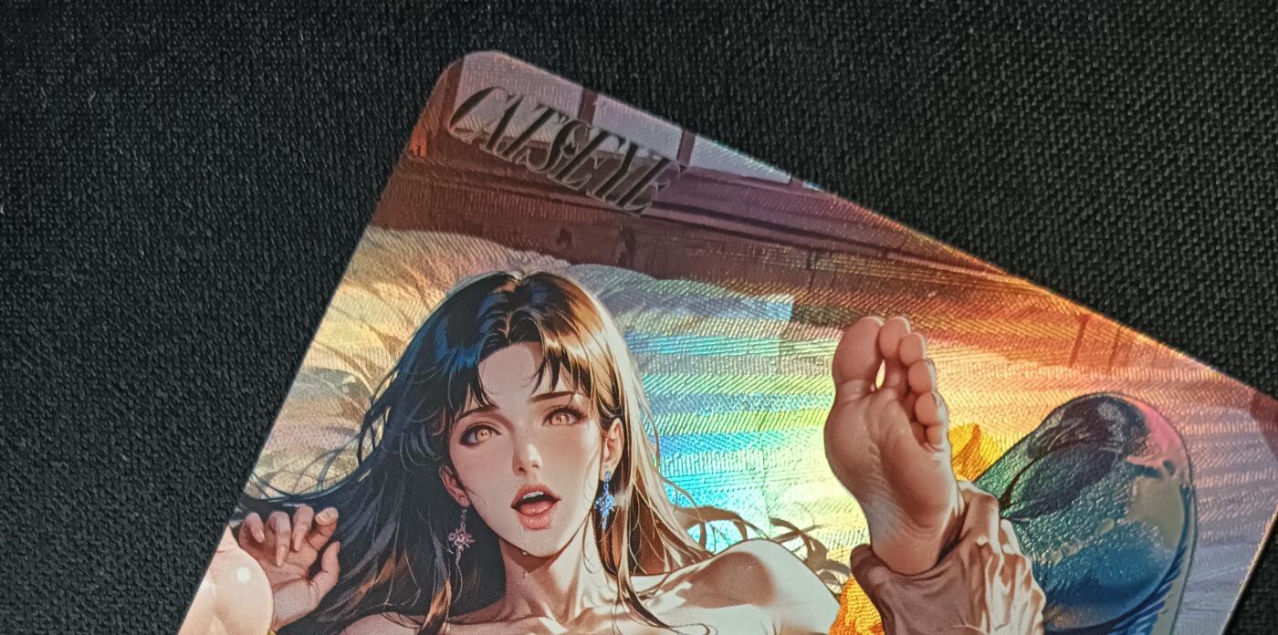 花开卡拍第53期（12月28号周日截拍，品控勿拍!!!拍品不寄存，运费5元，自制卡难免瑕疵，可能存在轻微撞角爆边等出厂瑕疵，品控介意勿拍！） 猫眼三姐妹来生瞳 战损紧身衣 艺术版 彩闪