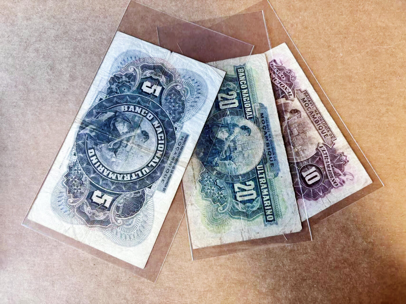 【Blue Auction】世界纸币精拍第754期——18级TOP拍卖/信誉/品质/专业/高效💫 【一组3张】莫桑比克5-20埃斯库多 流通品相