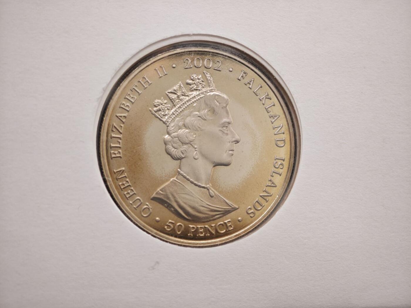 【淘币小摊】限时拍第八百零七拍  克朗币邮币封场  满百包邮可预留两周  周一统一发货   福克兰群岛2002年女王登基金禧50便士纪念币邮币封