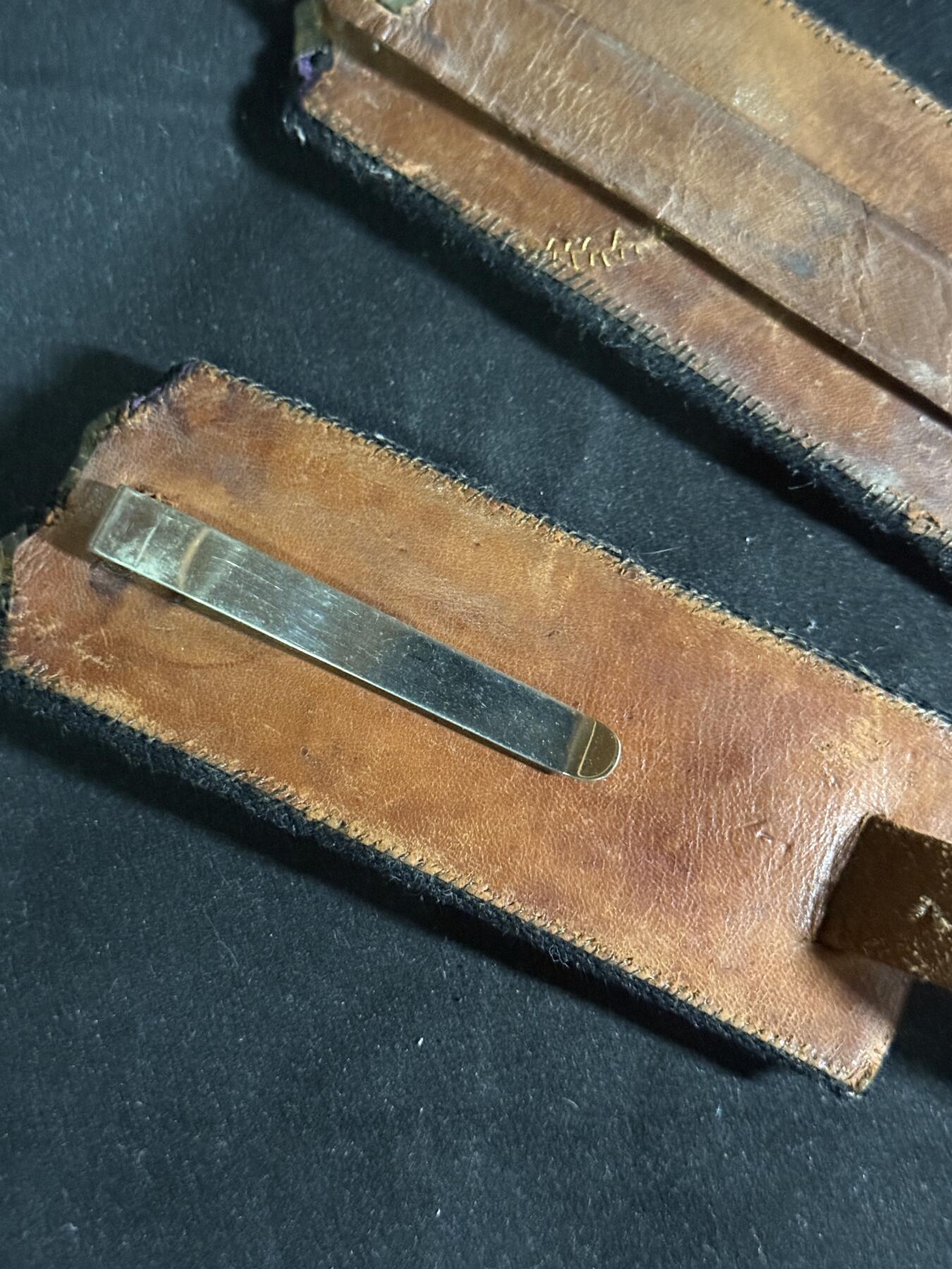 戎马世界章牌大赏第108期 勿忘国耻！日本海军中佐肩章、领章、腰带扣一组