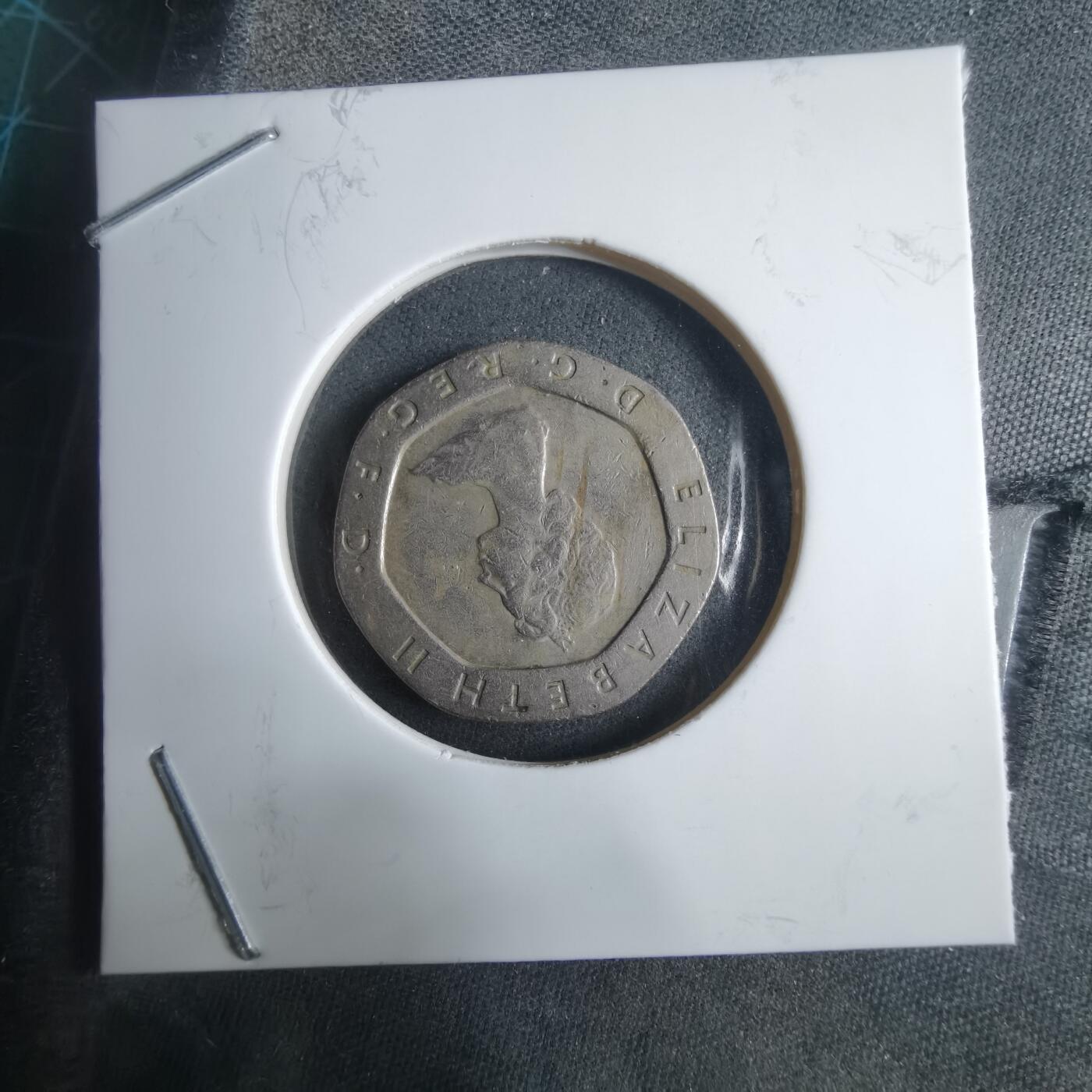 沼泽如烟--第912场 英国1982年20便士