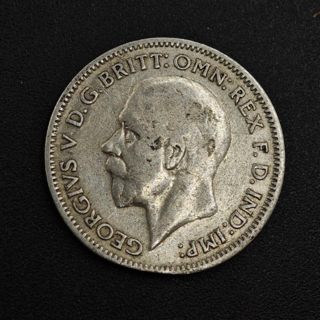 【淘币小摊】实时拍第八百零四拍   散币银币场   满百包邮可预留二周 每周一统一发货   英国1932年乔治五世6便士银币