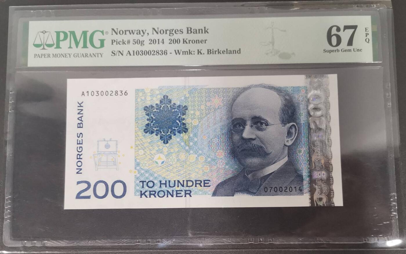 《艾美收藏》第221期-11.23周日黄金场精品荟萃 挪威2014年A冠200克朗PMG67E高分长号段无47 挪威地球物理学家伯克兰 更高分仅5张 Pick#50g