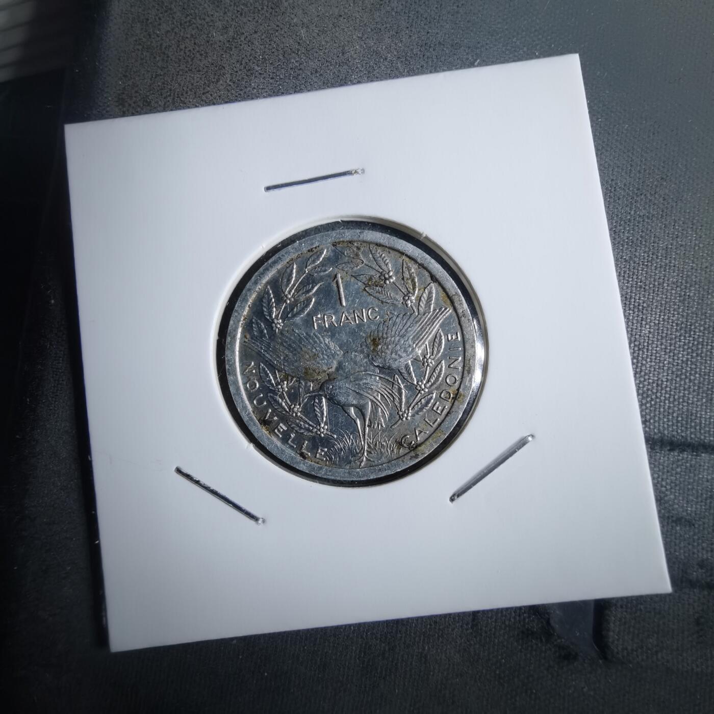 沼泽如烟--第912场 法属新喀里多尼亚2000年1法郎