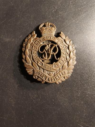 老王徽章第165期 - 英国皇家工兵帽徽     二战时期 