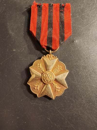 老王徽章第165期 - 比利时金级民事功绩奖章