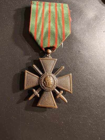 老王徽章第165期 - 法国1918版战争十字奖章 
