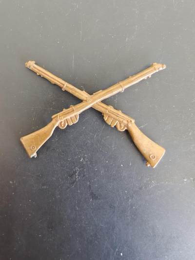 老王徽章第165期 - 英国陆军精确射手技能证章    背杆损坏     一战时期