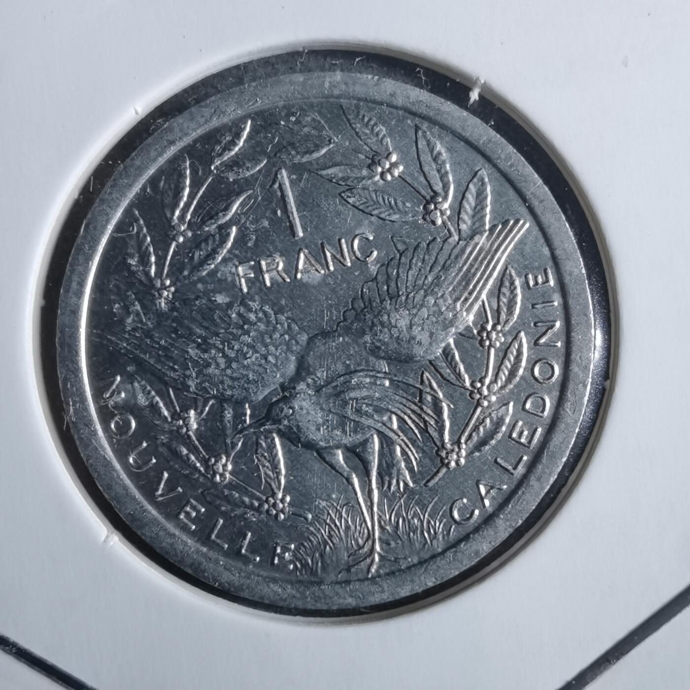 沼泽如烟--第912场 法属新喀里多尼亚2007年1法郎