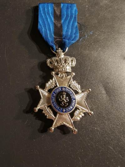 老王徽章第165期 - 比利时骑士级利奥波德二世勋章     