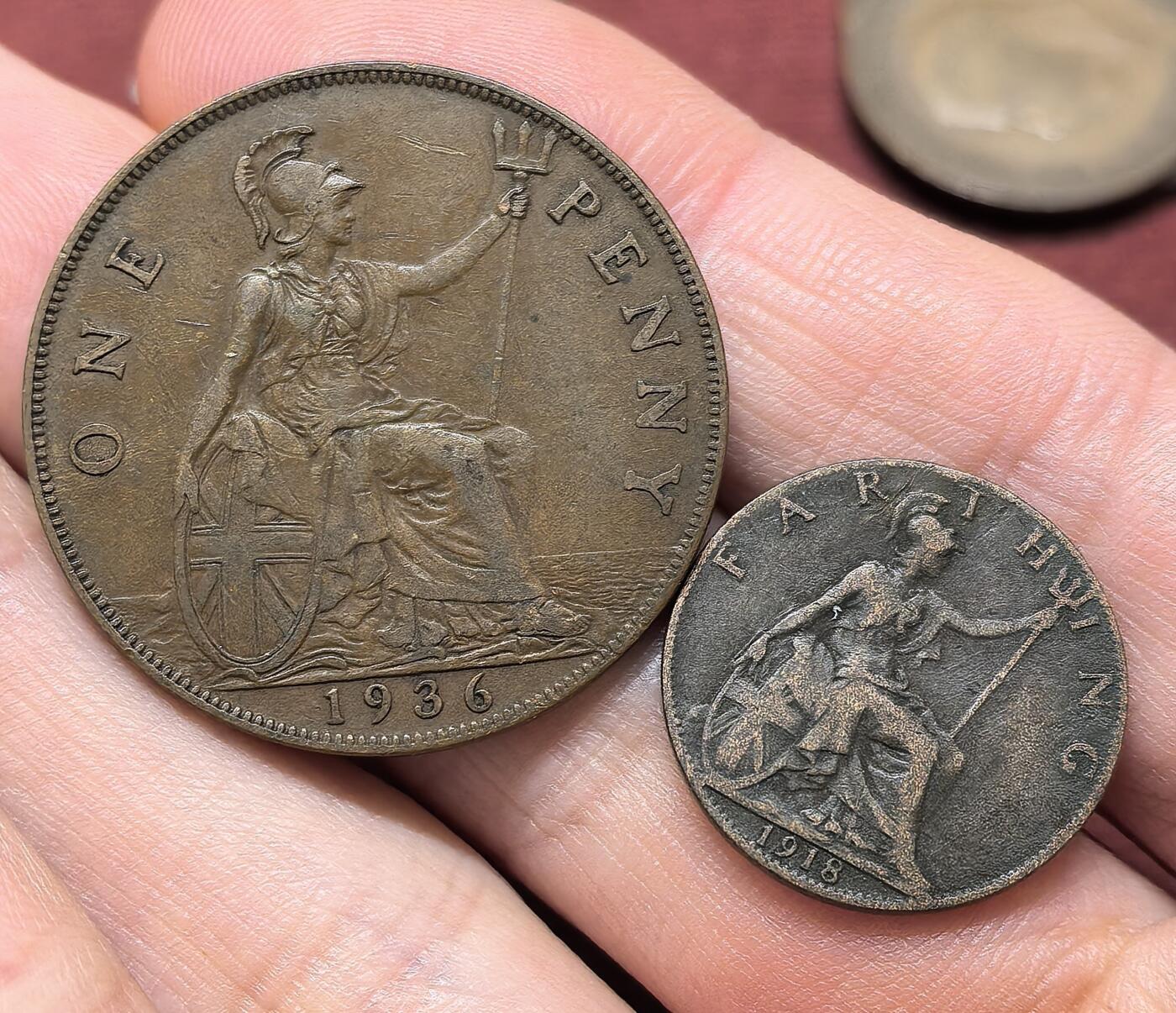 南宋泉阁俄币 外币 国币 专场第十九期 【送拍无额外佣金】 英国 1936/1918年 乔治五世1便士/1法新铜币一对 通货好品 老包浆