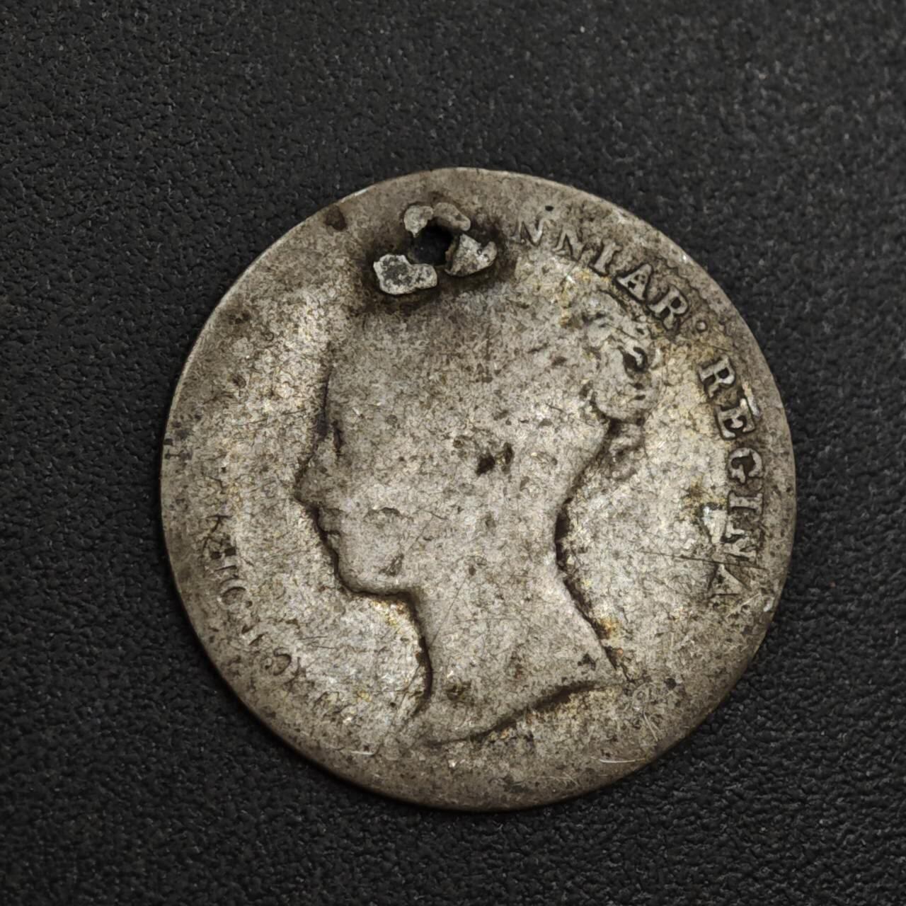 【淘币小摊】实时拍第八百零四拍   散币银币场   满百包邮可预留二周 每周一统一发货   英国维多利亚3便士银币