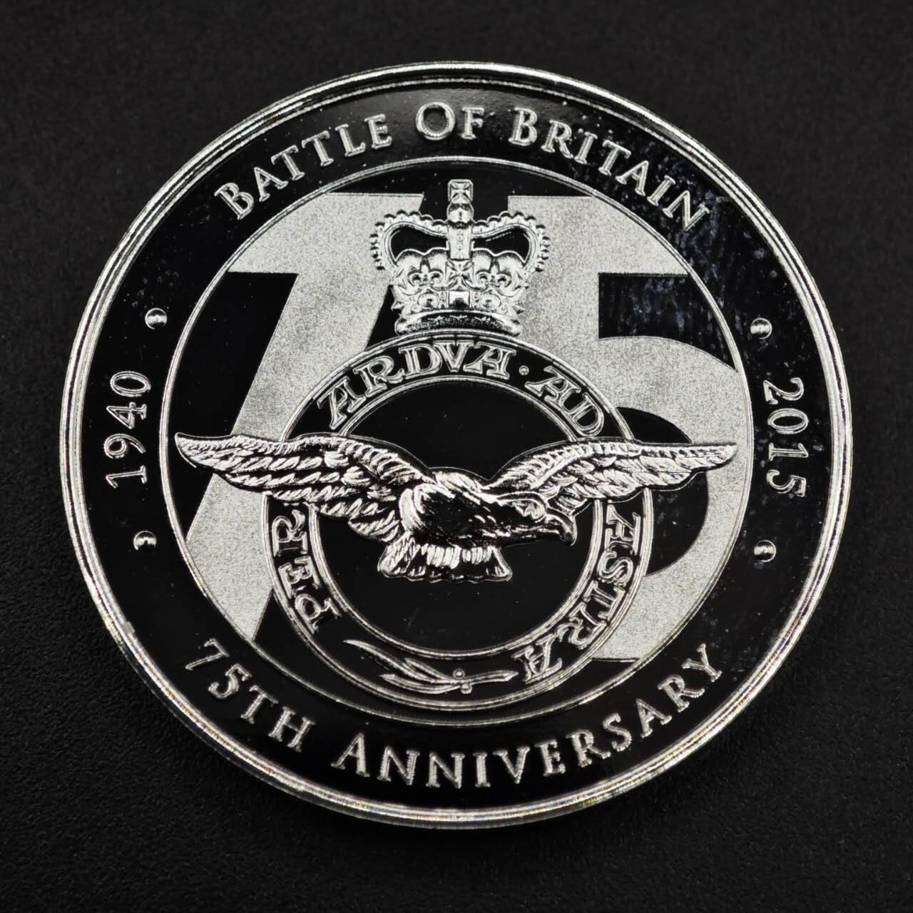 【淘币小摊】限时拍第八百零七拍  克朗币邮币封场  满百包邮可预留两周  周一统一发货  英国皇家空军2015年大不列颠空战75周年纪念章