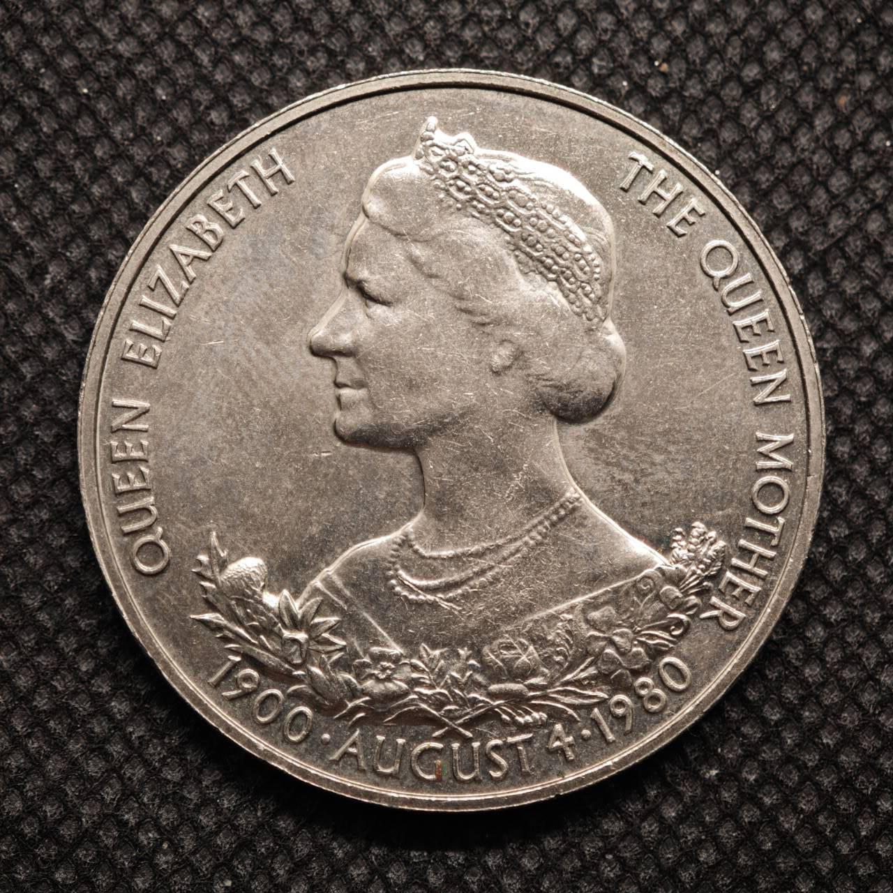 【淘币小摊】限时拍第八百零七拍  克朗币邮币封场  满百包邮可预留两周  周一统一发货   根西岛1980年女王母亲80周岁25便士纪念币