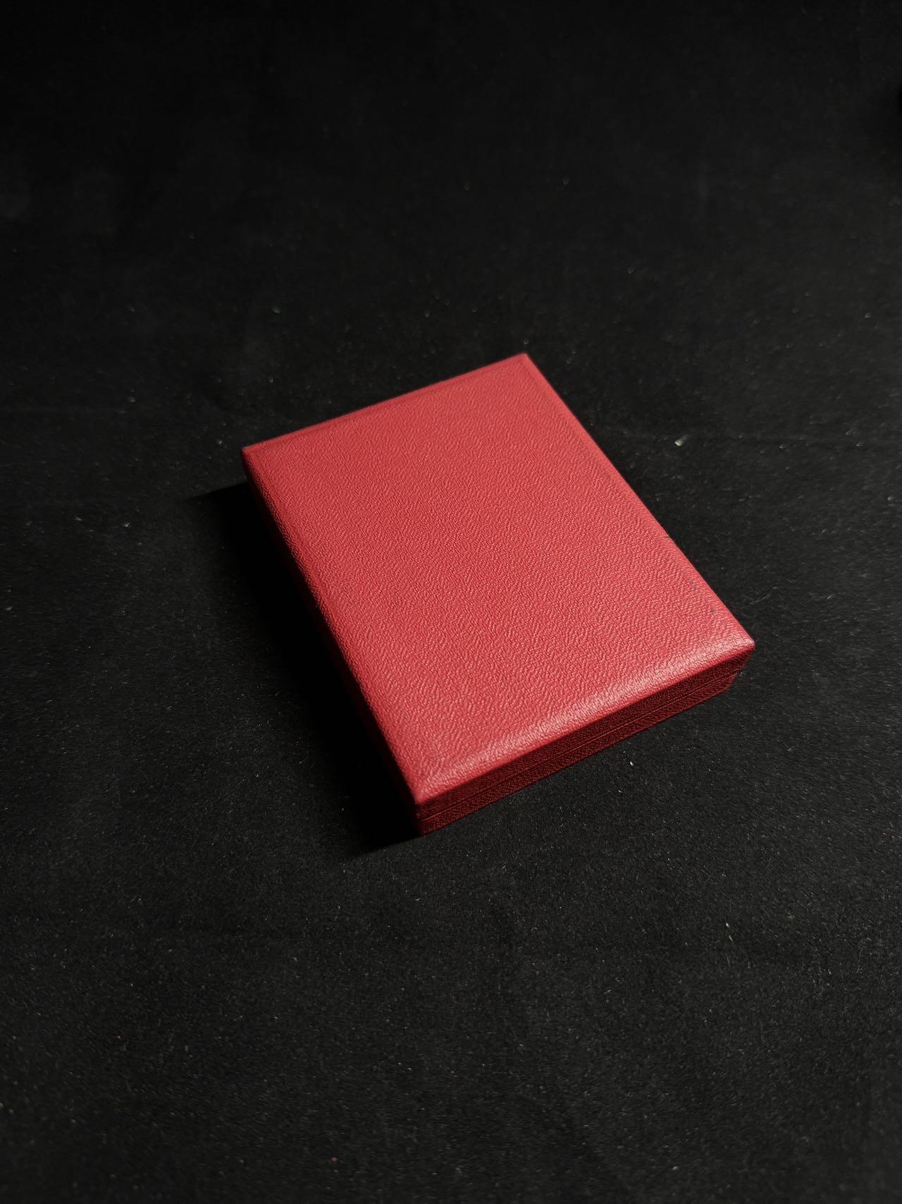 戎马世界章牌大赏第108期 匈牙利议会工作25年纪念章