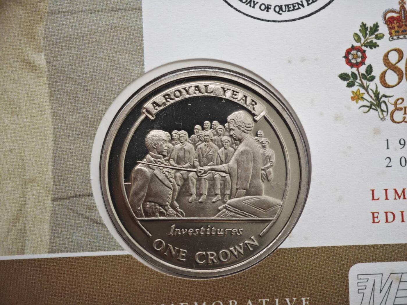 【淘币小摊】限时拍第八百零七拍  克朗币邮币封场  满百包邮可预留两周  周一统一发货    直布罗陀2005年女王80周岁克朗纪念币邮币封