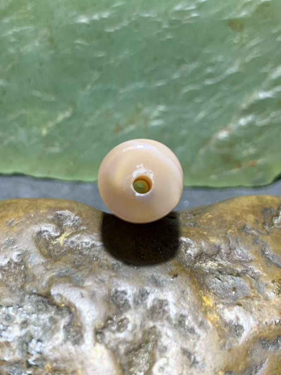 8字天眼纹缠丝玛瑙随形直桶，桶珠一个，