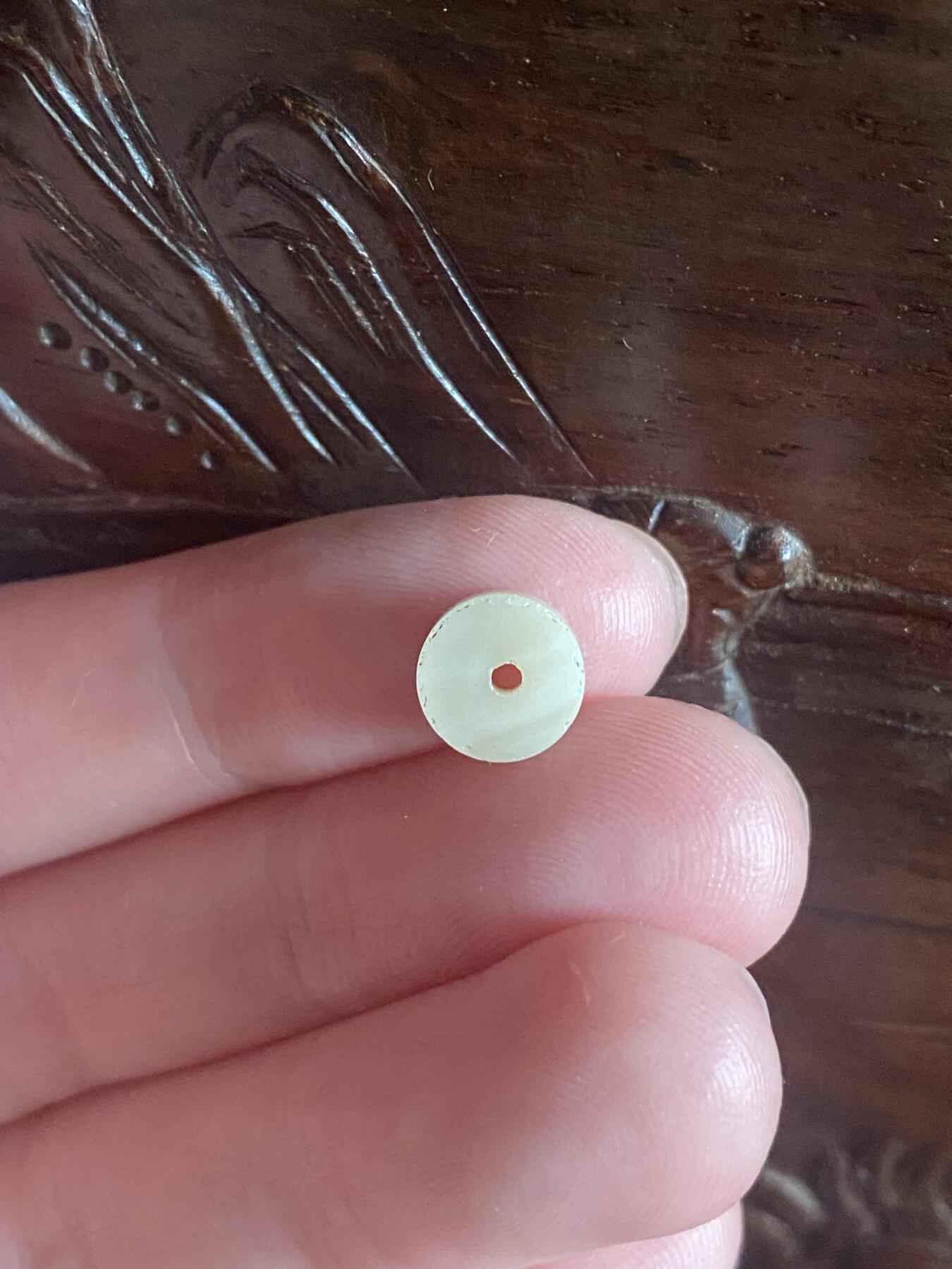 也门地区牙黄镶蚀一线药师古珠