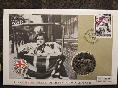 【淘币小摊】限时拍第八百零七拍  克朗币邮币封场  满百包邮可预留两周  周一统一发货  - 泽西岛2005年二战胜利60周年5镑纪念币邮币封