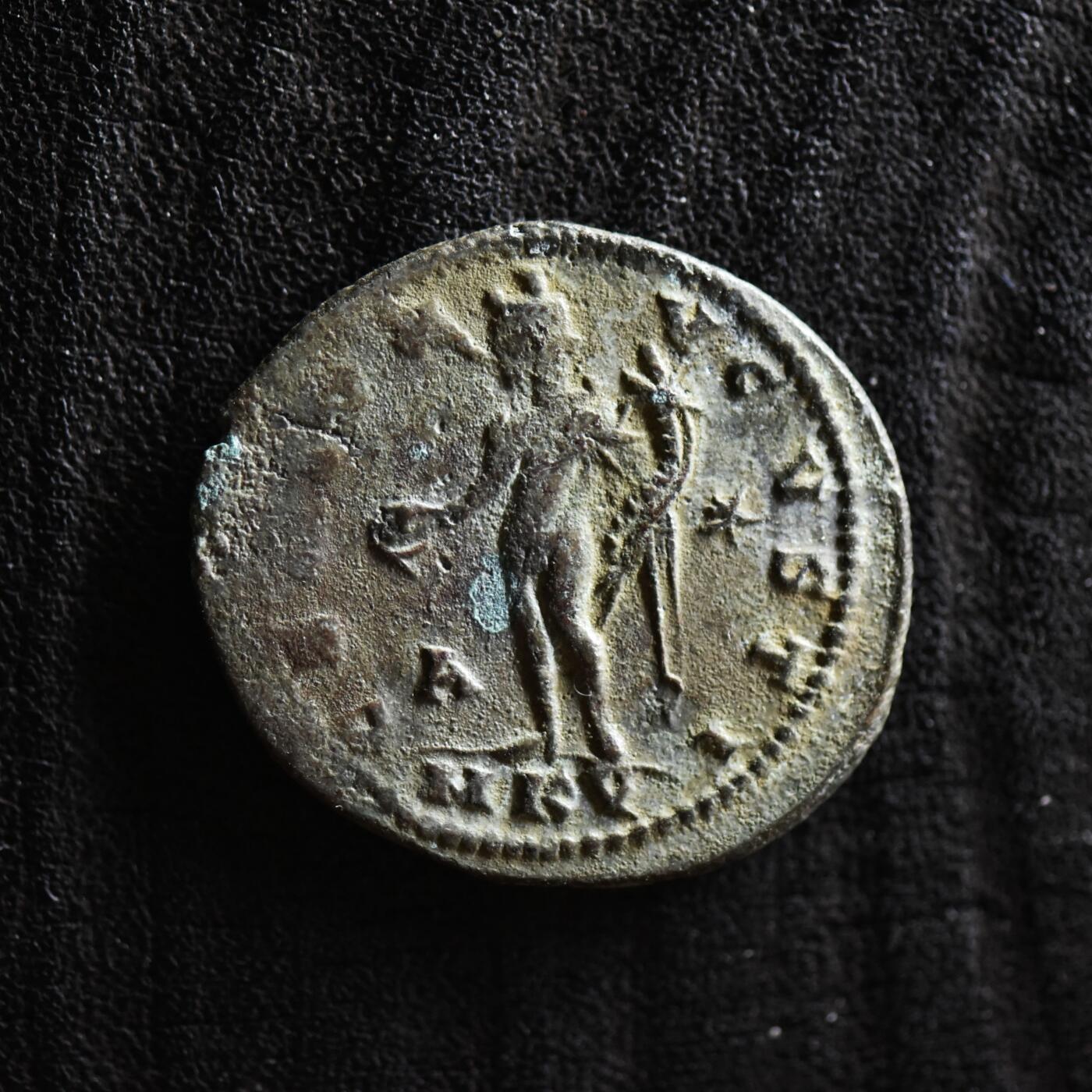 【良泉】第42期【自动场】12月4日晚19.30点开拍！99枚域外古代钱币专场  【极美品】公元309-310年【古罗马】李锡尼一世“精力之神”大型富力铜币，克孜科斯造币厂，5.07克