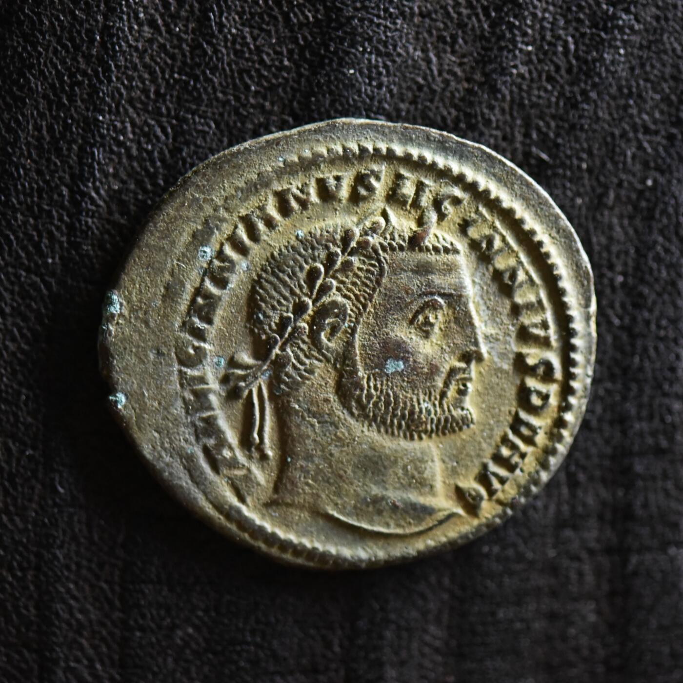 【良泉】第42期【自动场】12月4日晚19.30点开拍！99枚域外古代钱币专场  【极美品】公元309-310年【古罗马】李锡尼一世“精力之神”大型富力铜币，克孜科斯造币厂，5.07克