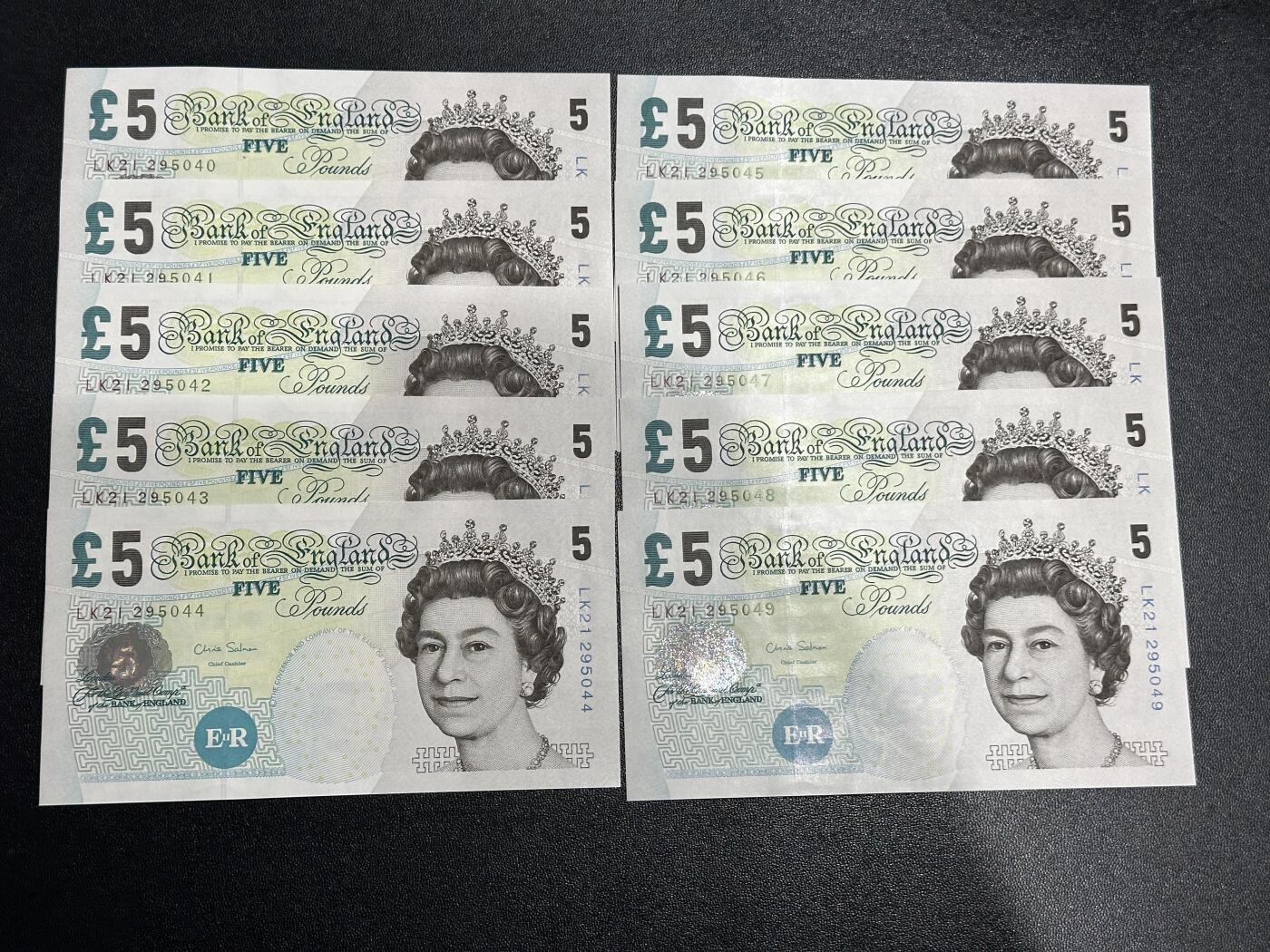 《外钞收藏家》第五百八十七期（精选场）（本平台长期征集拍品、欢迎藏友们联系合作）