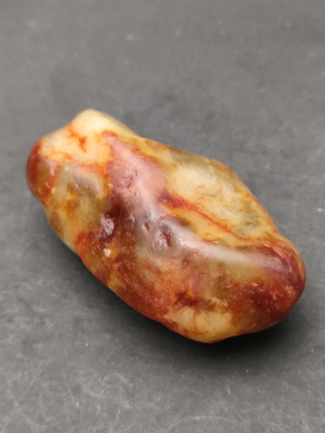 猩哥外币小铺➨【第203场】 和田玉原石25克