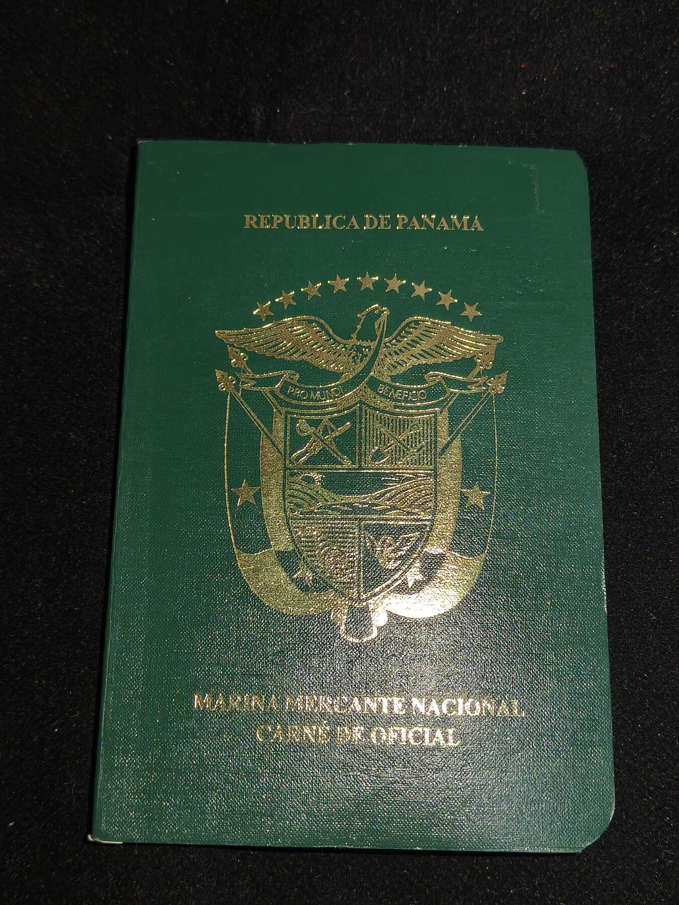 铭记历史 勿忘国耻 抗战胜利80周年精品专场 第二场 巴拿马国家海员证 证主人是中国