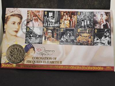 【淘币小摊】限时拍第八百零七拍  克朗币邮币封场  满百包邮可预留两周  周一统一发货  -  英国2003年女王加冕50周年5镑纪念币邮币封