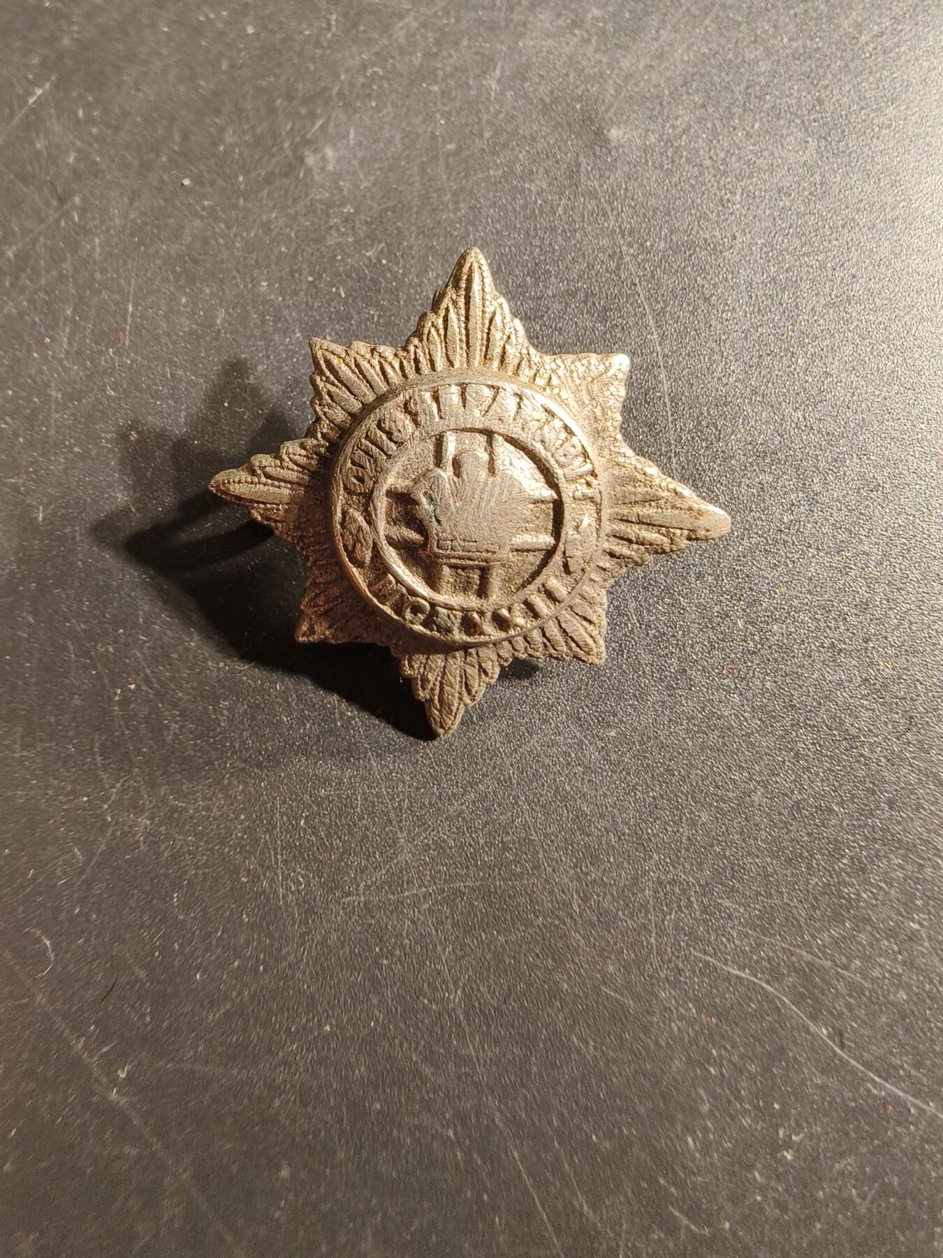 老王徽章第165期 英国第4/7近卫龙骑兵团领章     二战时期 