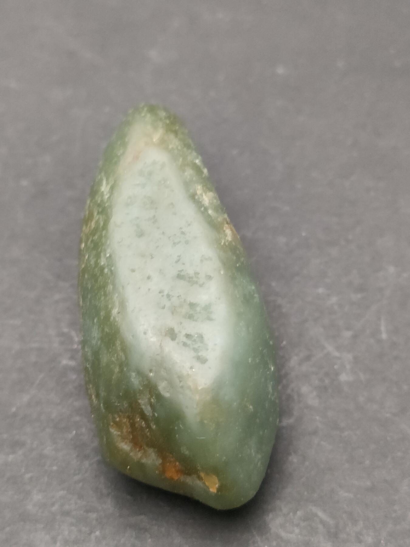 猩哥外币小铺➨【第203场】 和田玉原石29克