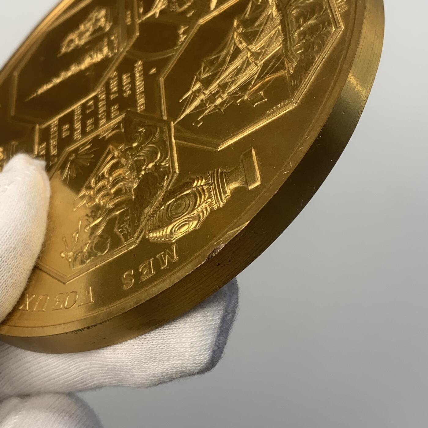 掌中浮雕-藏着的欧洲第043场 1967年法国巴黎百年交通纪念大铜章 ， 100mm ，397g