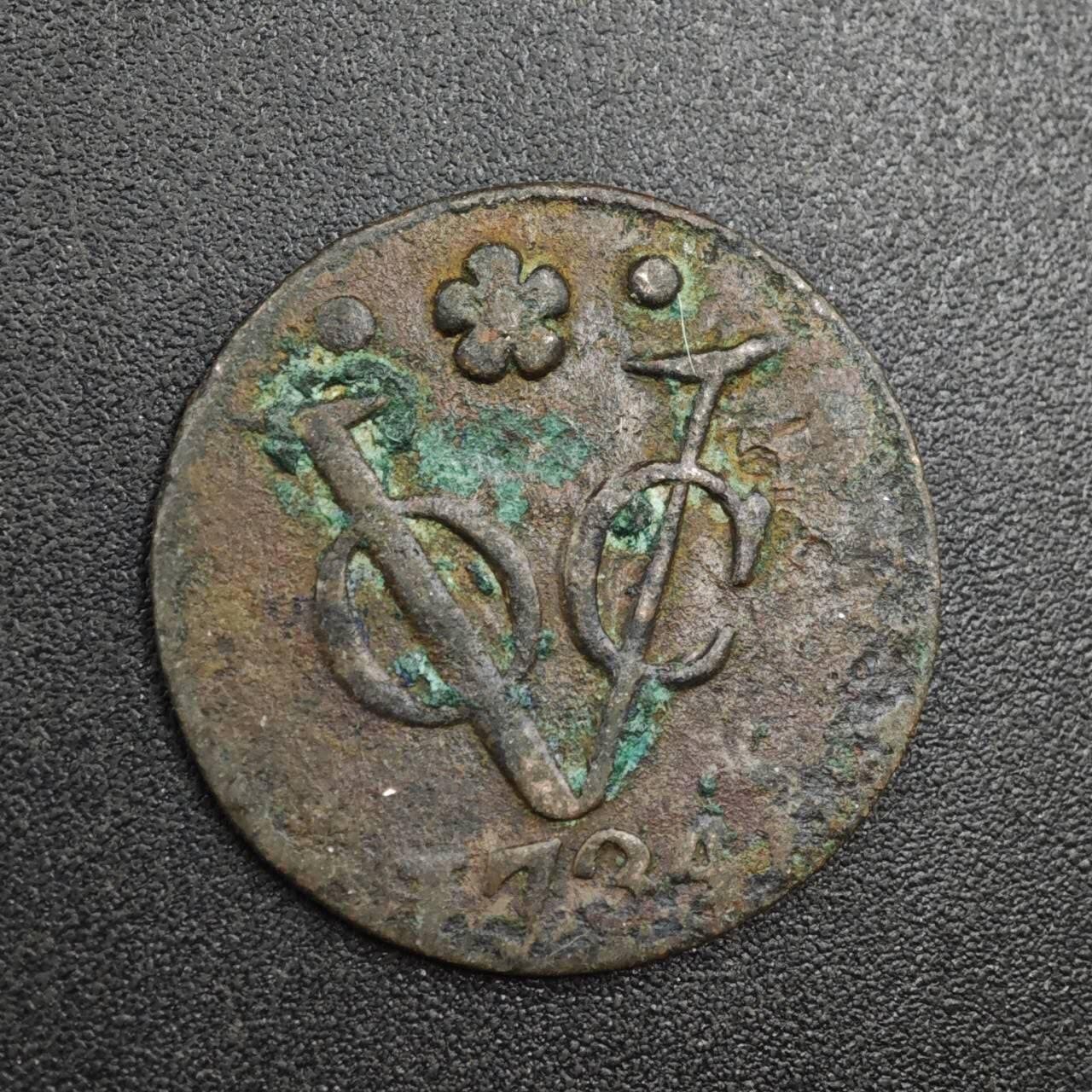 【淘币小摊】实时拍第八百零四拍   散币银币场   满百包邮可预留二周 每周一统一发货   荷属东印度1734年1杜伊特铜币