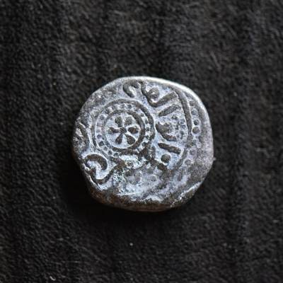 【良泉】第42期【自动场】12月4日晚19.30点开拍！99枚域外古代钱币专场  - 公元1200-1220年【花剌子模】阿拉乌丁·摩诃末【少见六瓣花版】吉塔尔，2.84克