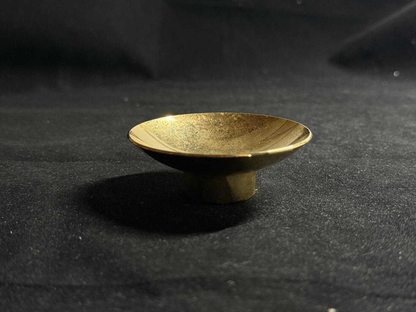 戎马世界章牌大赏第108期 日本镀金盏