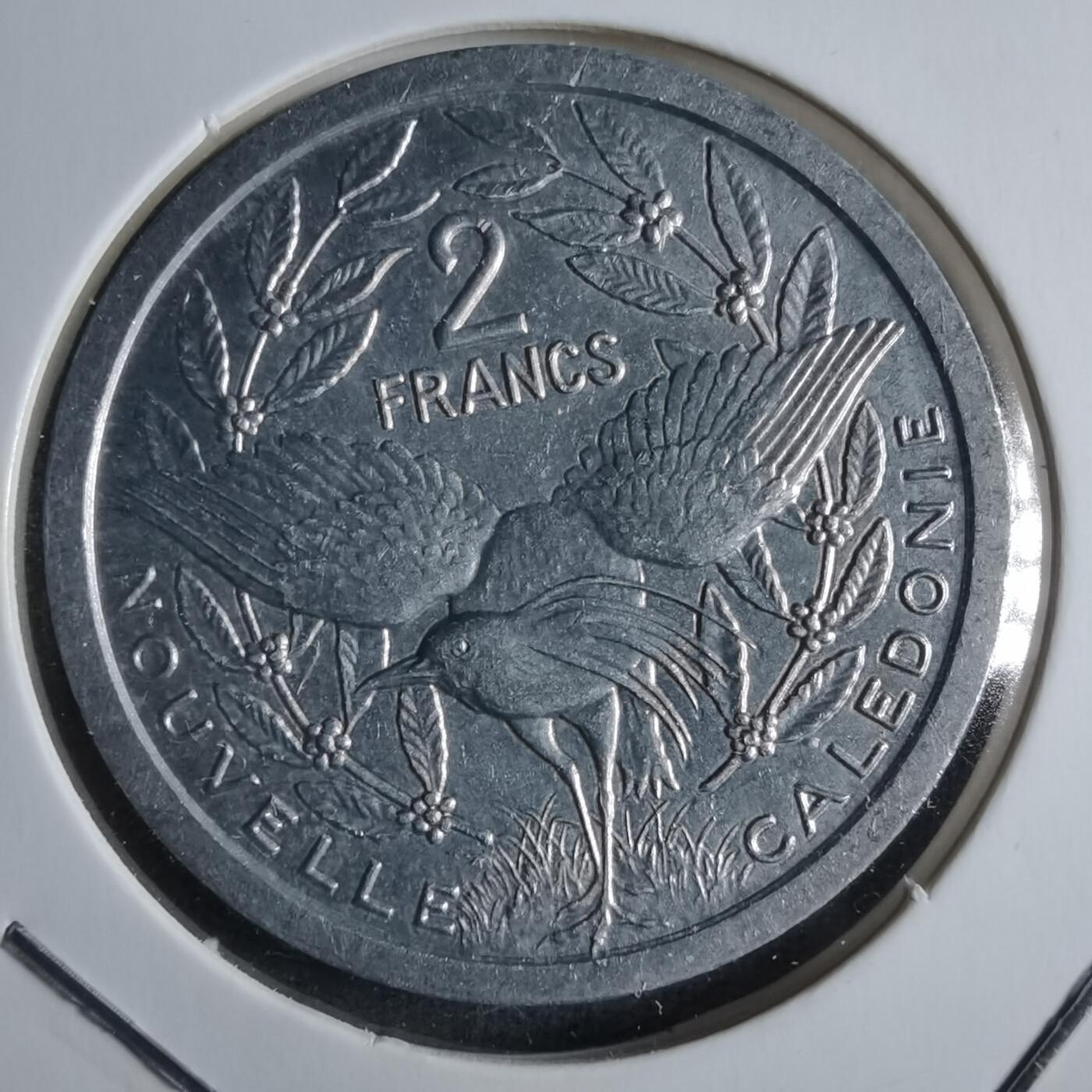 沼泽如烟--第912场 法属新喀里多尼亚1983年2法郎